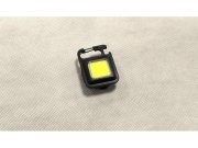Lampka brelok z karabińczykiem do plecaka (EKC552)